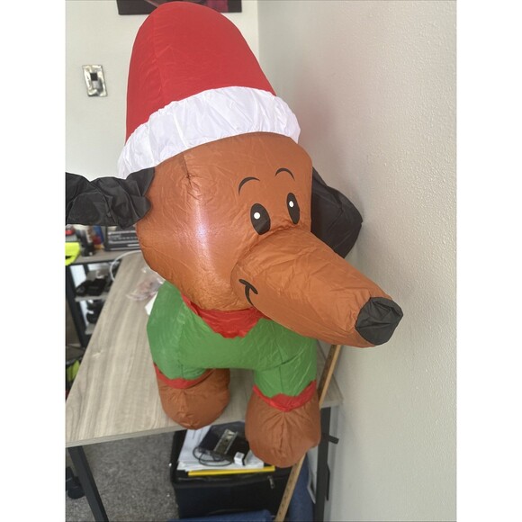 Dachshund Weiner Dog Inflatable w/ Santa Hat Christmas Airblown Gemmy 4 Feet LED - Picture 6 of 6